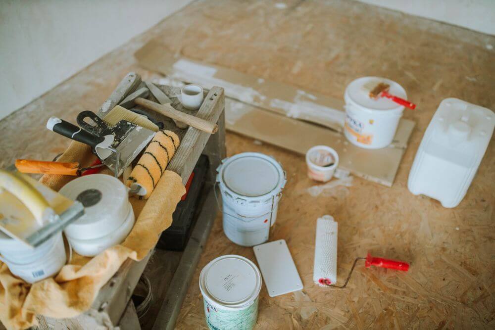 Can You Start a Handyman Business While Working a Full-Time Job?